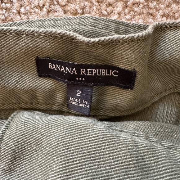 Banana republic skirt size 2 - Picture 2 of 4